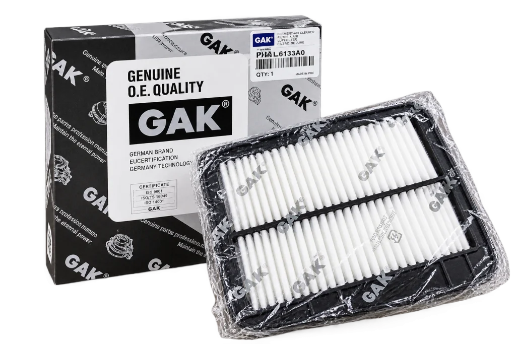 فیلتر هوای موتور GAK کد L6133A0