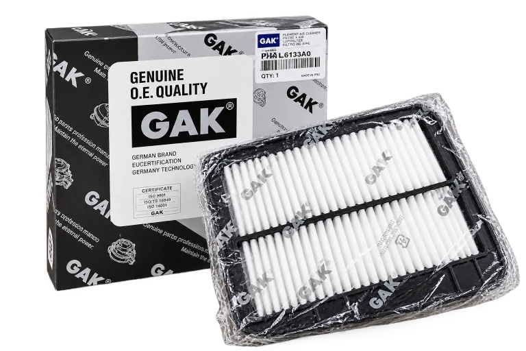 فیلتر هوای موتور GAK کد L6133A0