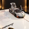 تابلو دکوراتیو ماکت لامبورگینی اونتادور SVJ 63 مدل Lamborghini Aventador با ماکت سه‌بعدی نقره‌ای
