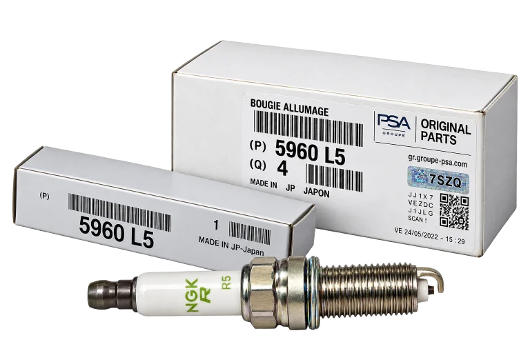 شمع موتور اصلی پژو و سیتروئن PSA کد 5960 L5، ساخت ژاپن، تولید NGK، مناسب موتورهای 1.6 THP و EP6